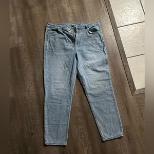 American Eagle Mom Jeans